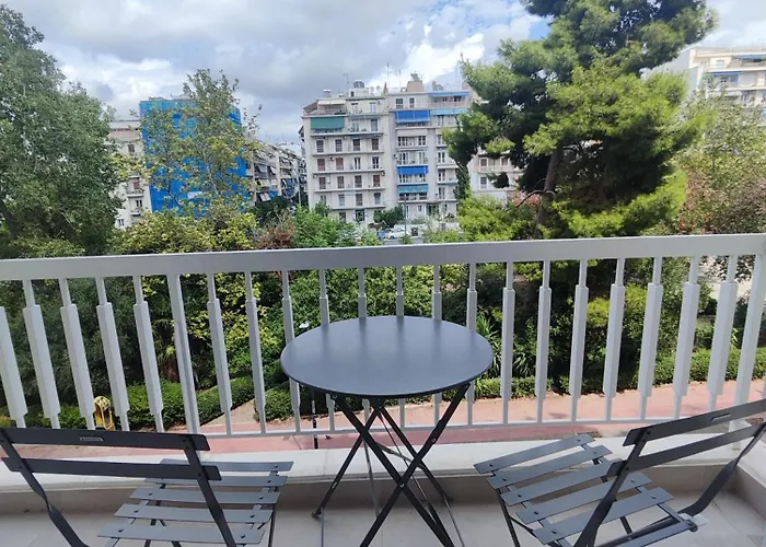 Twins Apartments - Panathinaia